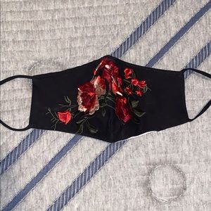 ROSE FACE MASK NEVER WORN